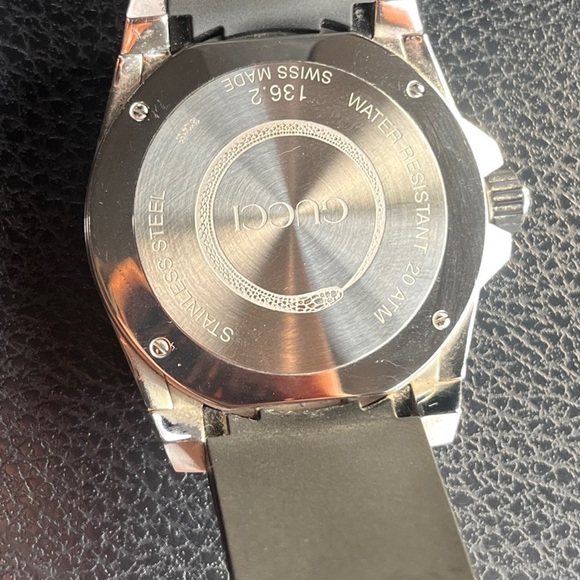 Gucci Men watch - Picture 6 of 9